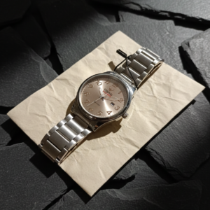 ساعة "فايكنج" (VIKING) الكلاسيكية